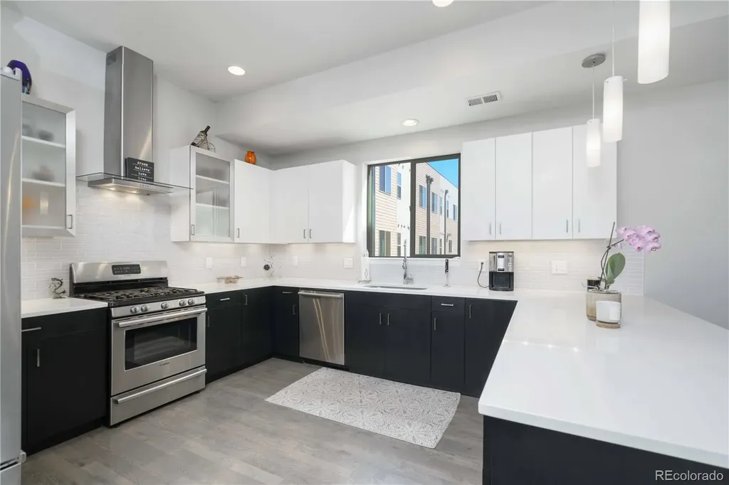2622 W 24th Avenue Denver CO 80211