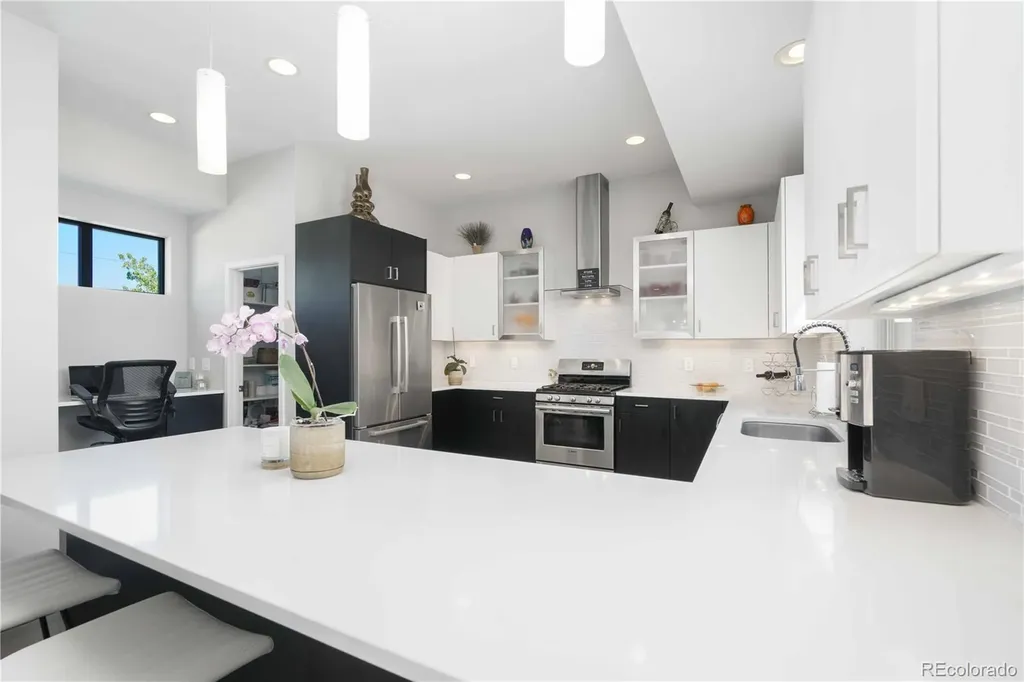 2622 W 24th Avenue Denver CO 80211