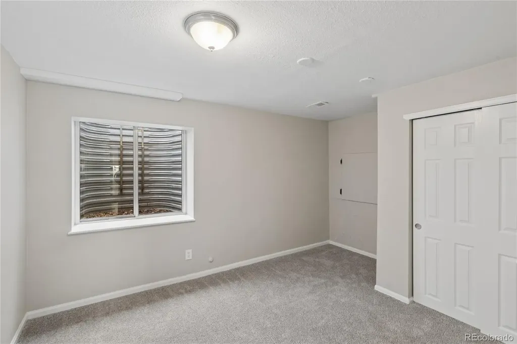 10606 Hyacinth Court Highlands Ranch CO 80129