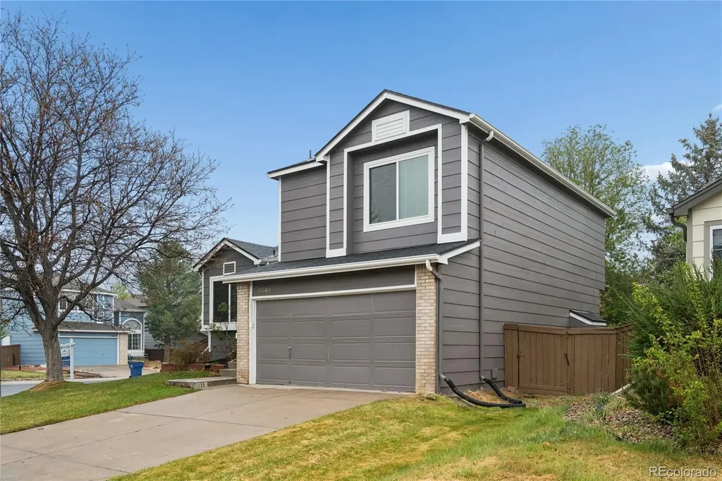 10606 Hyacinth Court Highlands Ranch CO 80129