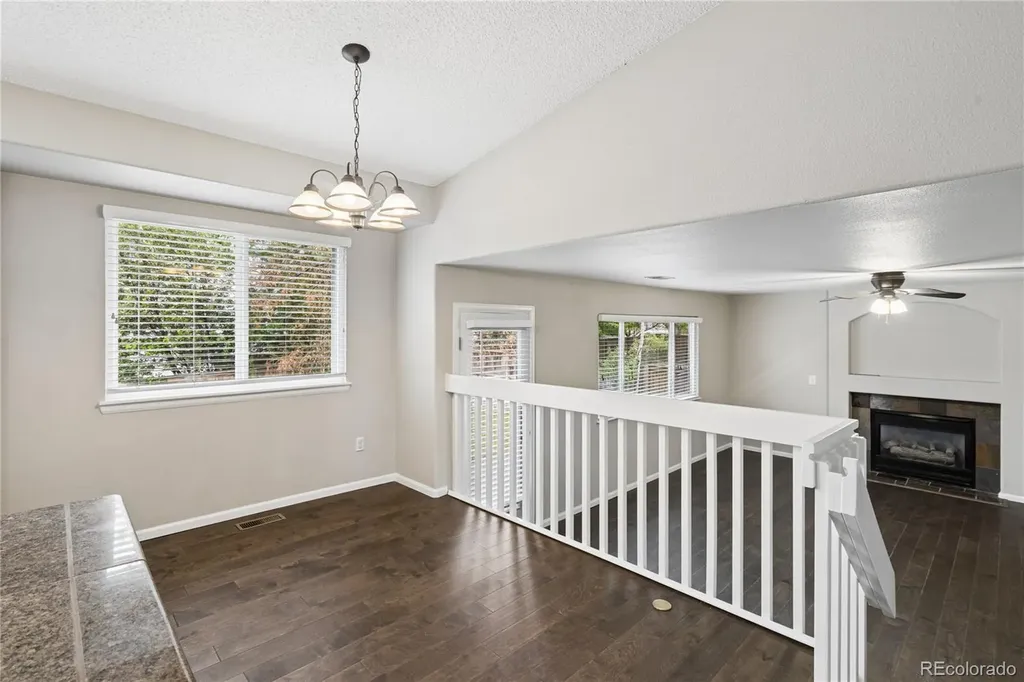 10606 Hyacinth Court Highlands Ranch CO 80129