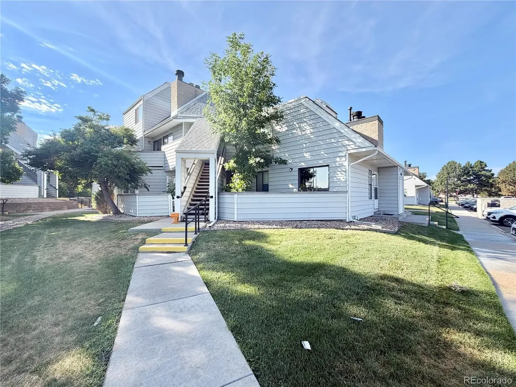 17000 E Ford Drive Aurora CO 80017