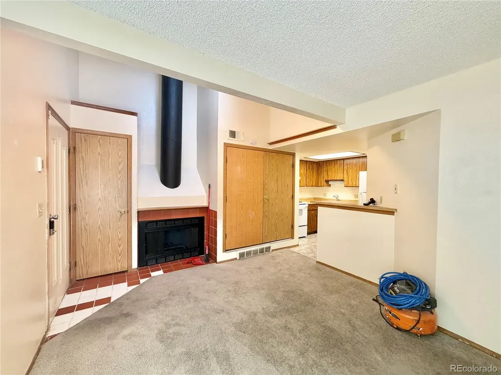 17000 E Ford Drive Aurora CO 80017