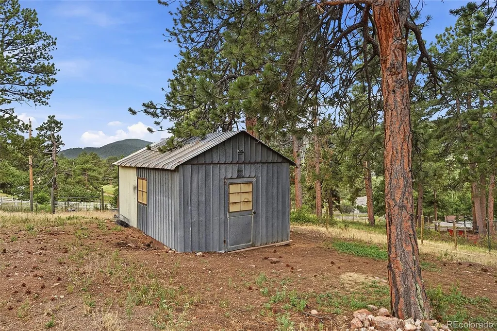 22867 Pawnee Road Indian Hills CO 80454