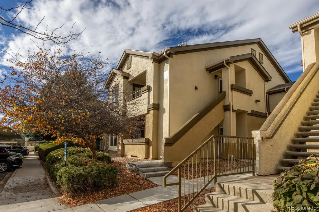 3731 Riviera Grove Colorado Springs CO 80922