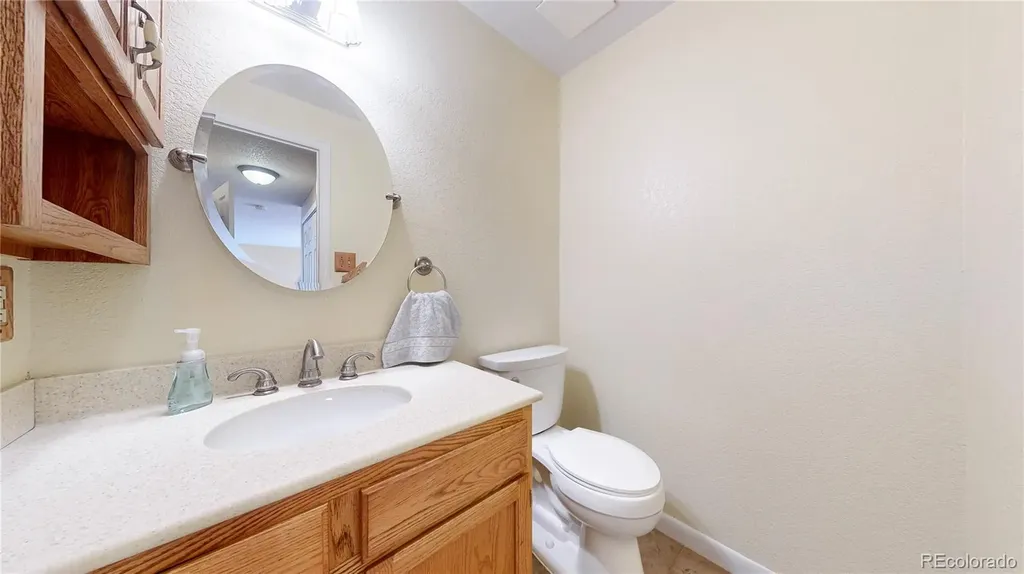 5200 E 123rd Avenue Thornton CO 80241
