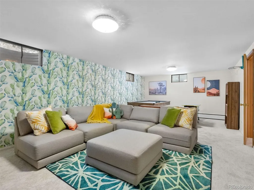 2728 S Langley Court Denver CO 80210
