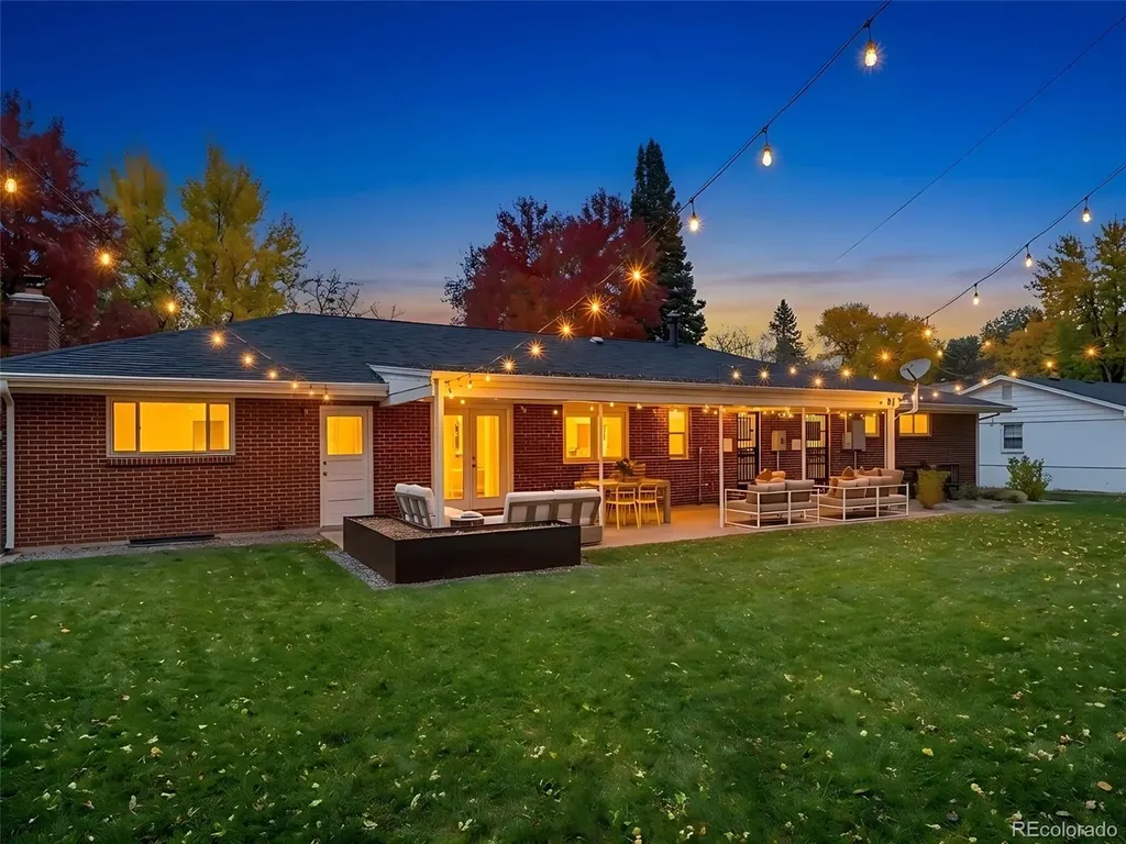 2728 S Langley Court Denver CO 80210