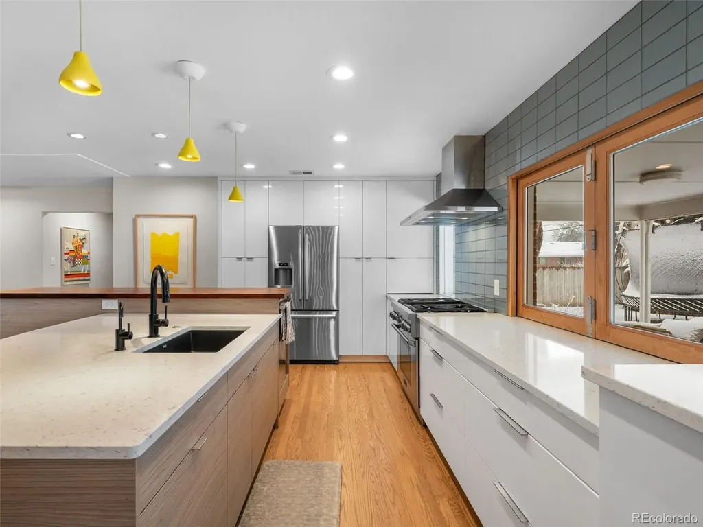 2728 S Langley Court Denver CO 80210
