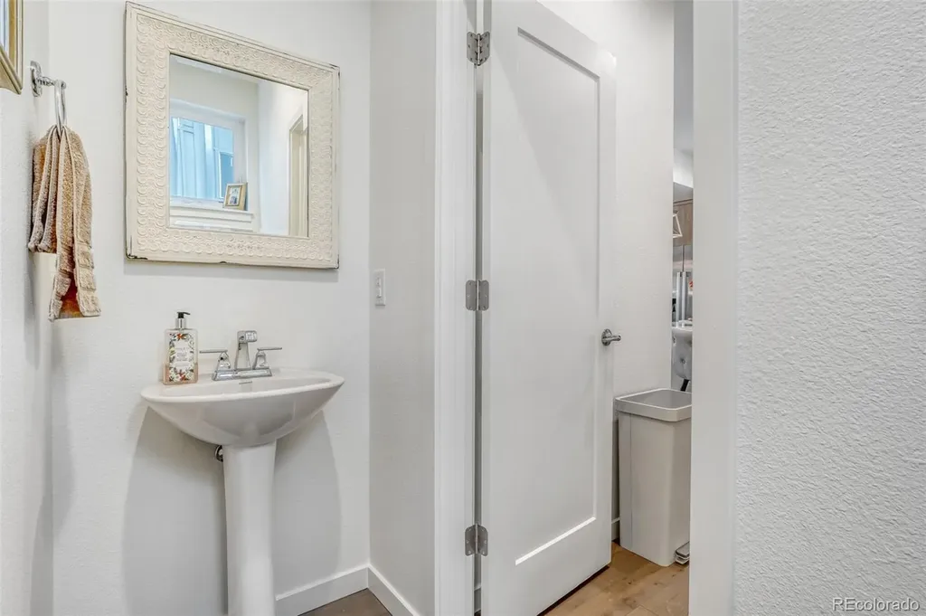 8711 E Hampden Avenue Denver CO 80231