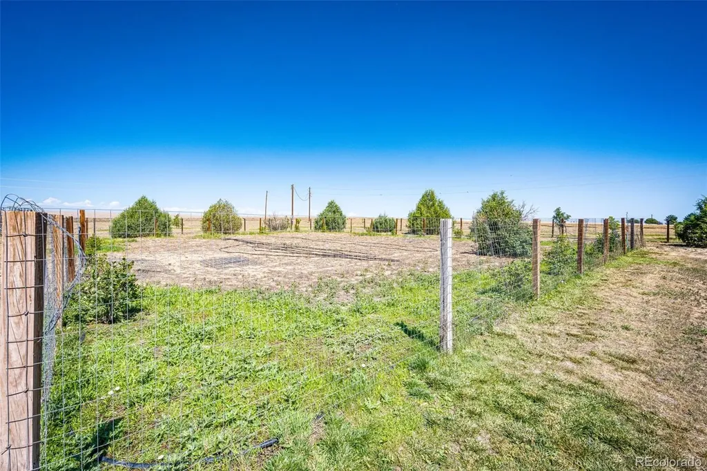 4820 Schumaker Road Bennett CO 80102