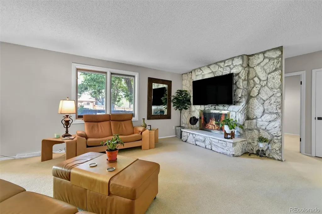 8122 Ammons Way Arvada CO 80005