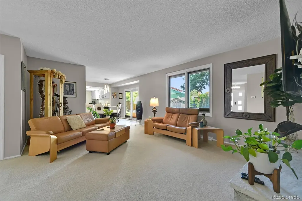 8122 Ammons Way Arvada CO 80005