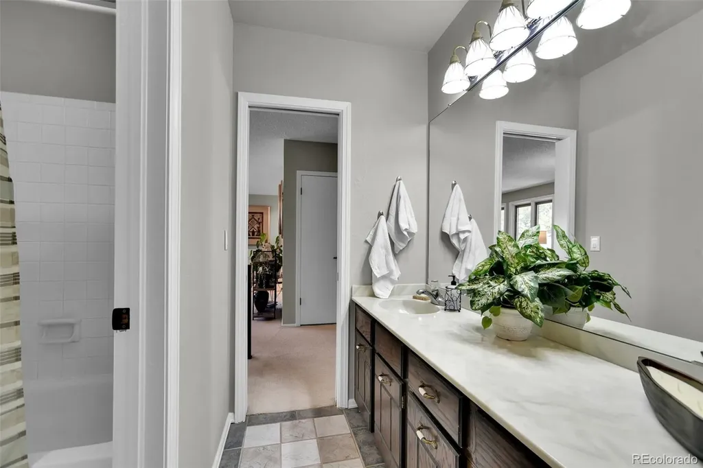 8122 Ammons Way Arvada CO 80005