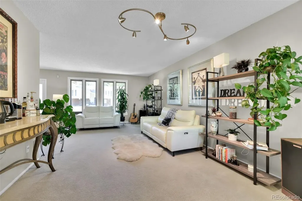 8122 Ammons Way Arvada CO 80005