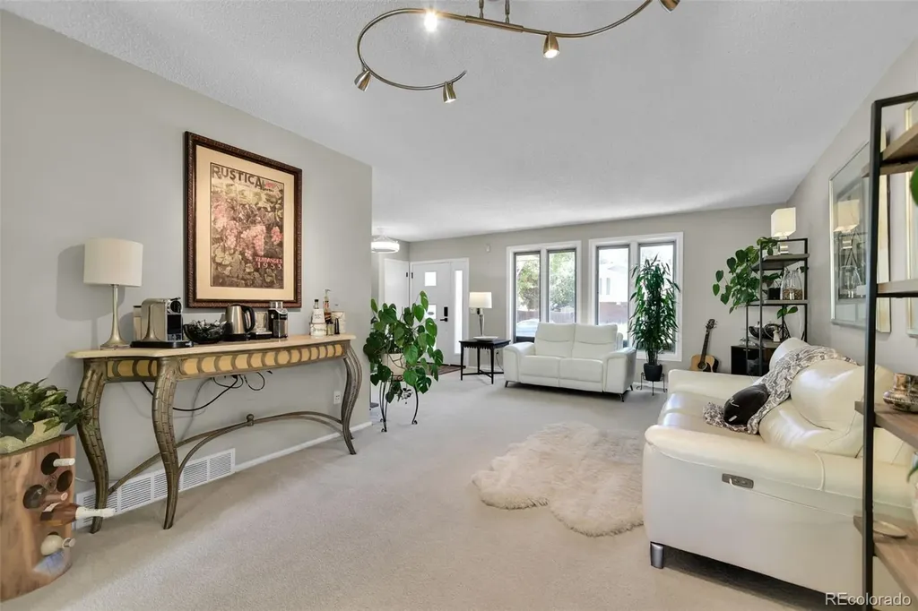 8122 Ammons Way Arvada CO 80005