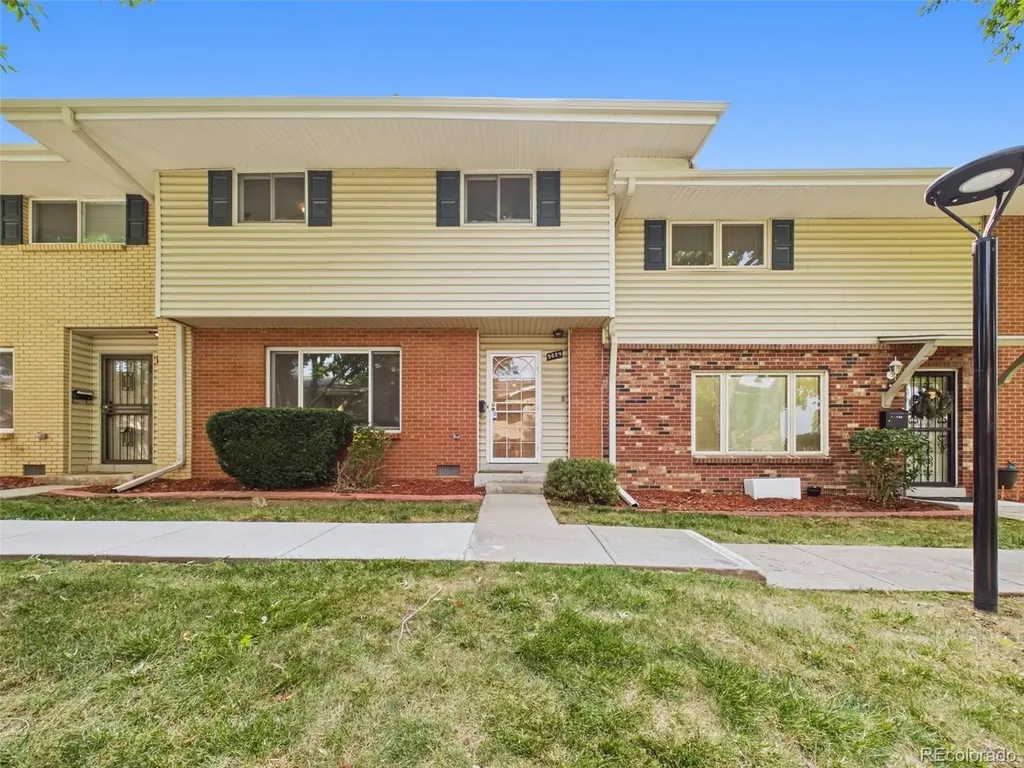 9024 E Mansfield Avenue Denver CO 80237