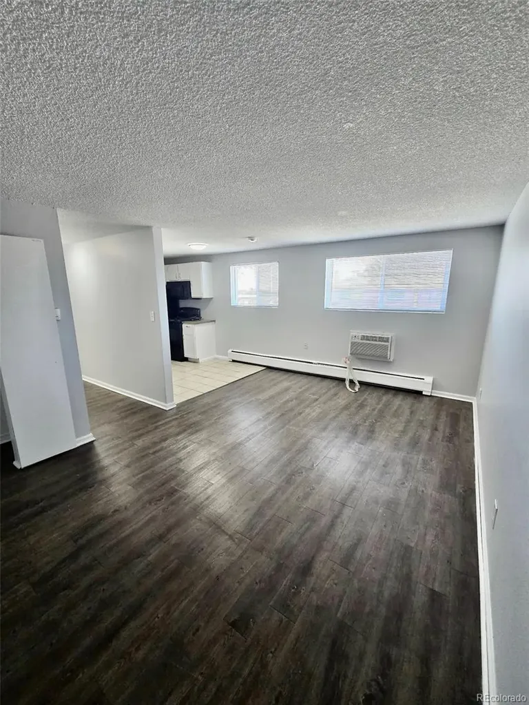 1437 Moline Street Aurora CO 80010