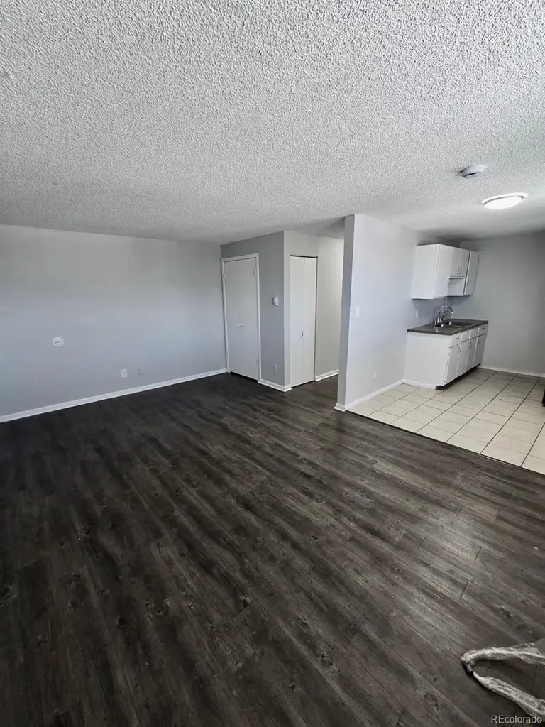 1437 Moline Street Aurora CO 80010