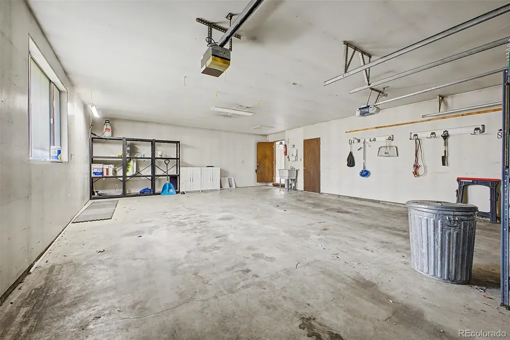 520 Iola Street Aurora CO 80010