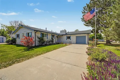 520 Iola Street Aurora CO 80010