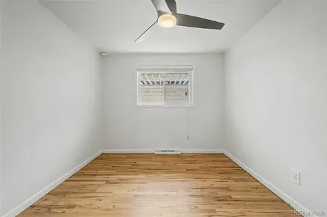 520 Iola Street Aurora CO 80010