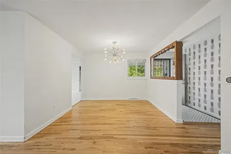 520 Iola Street Aurora CO 80010