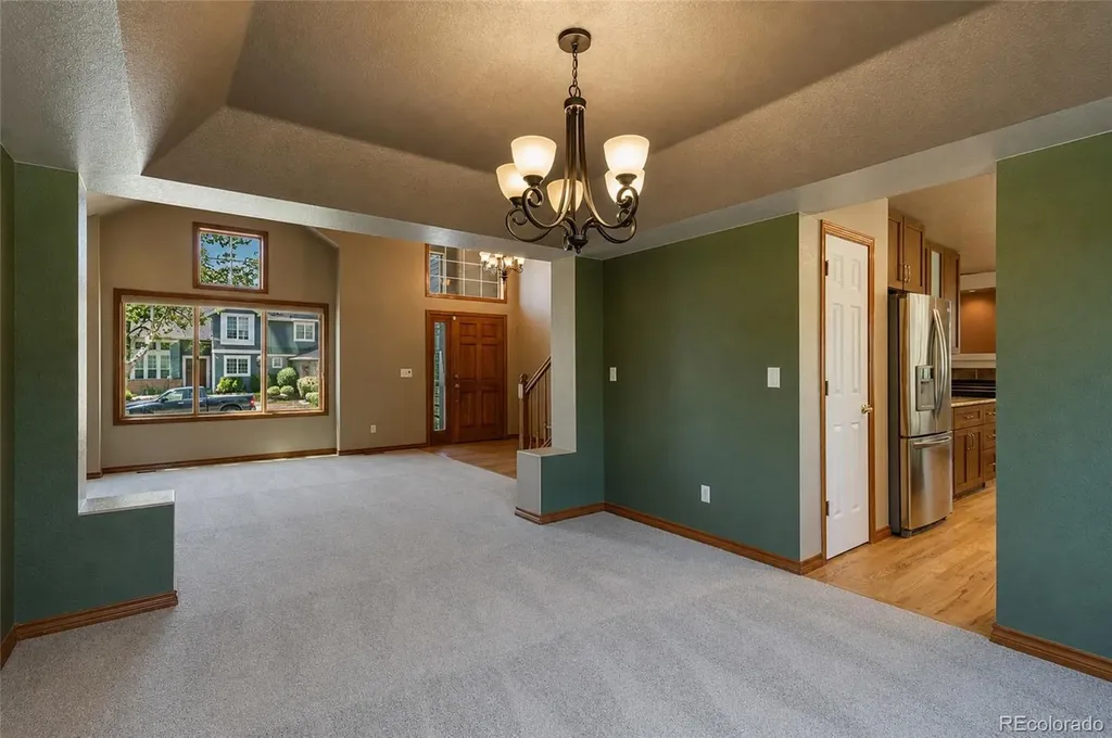 355 Peregrine Circle Broomfield CO 80020