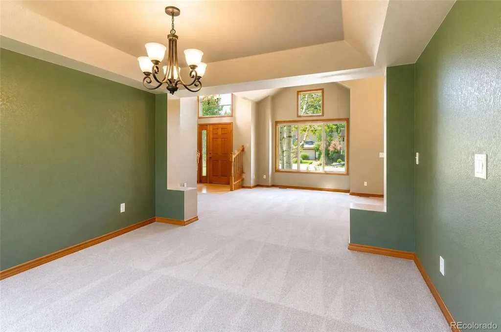 355 Peregrine Circle Broomfield CO 80020