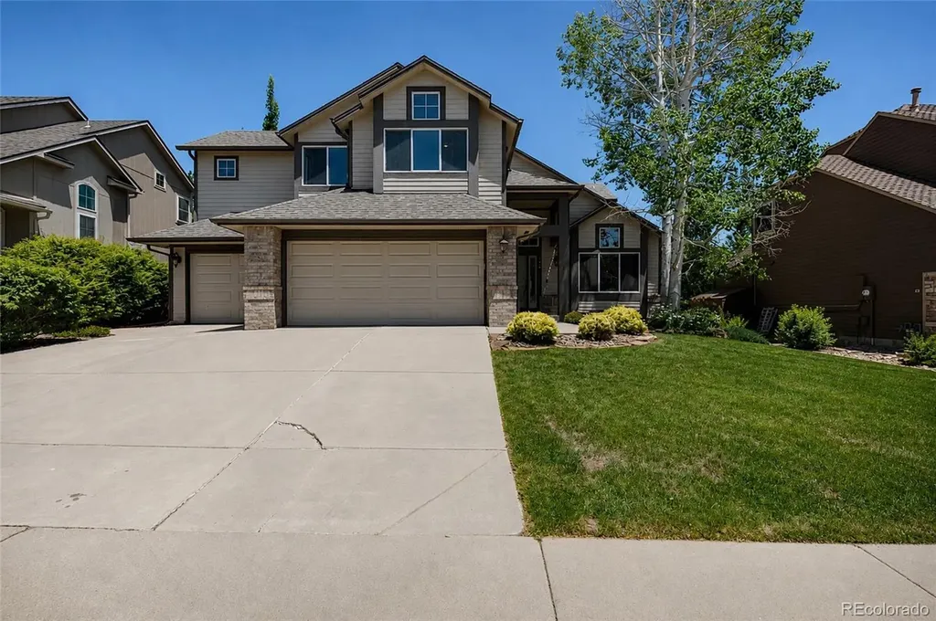 355 Peregrine Circle Broomfield CO 80020