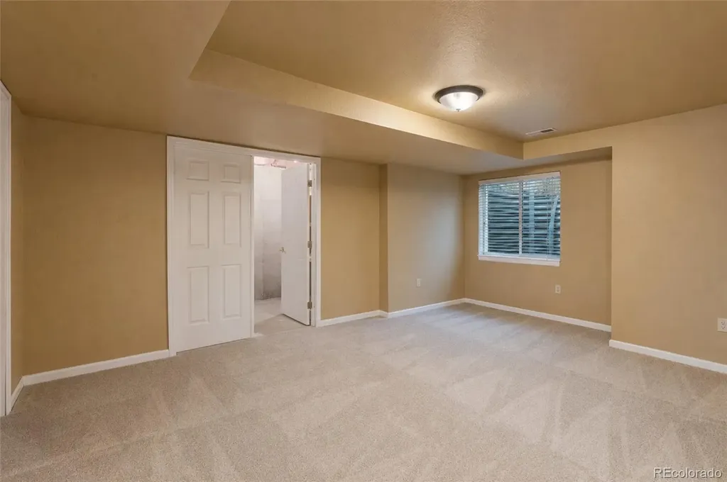 355 Peregrine Circle Broomfield CO 80020