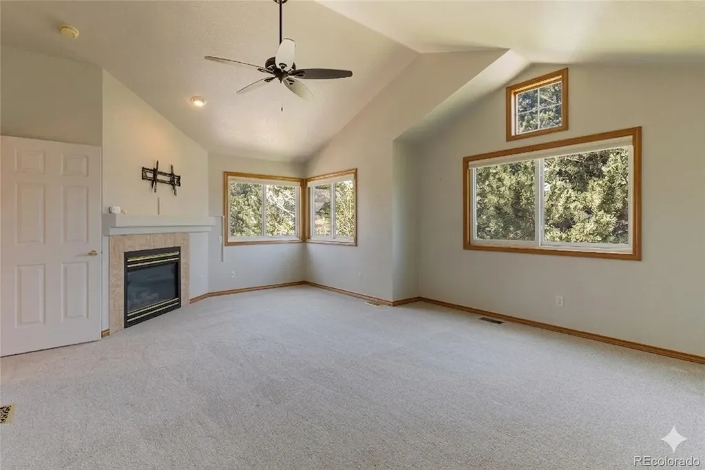 355 Peregrine Circle Broomfield CO 80020