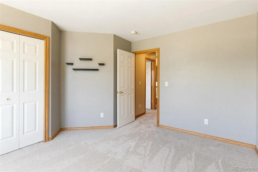 355 Peregrine Circle Broomfield CO 80020