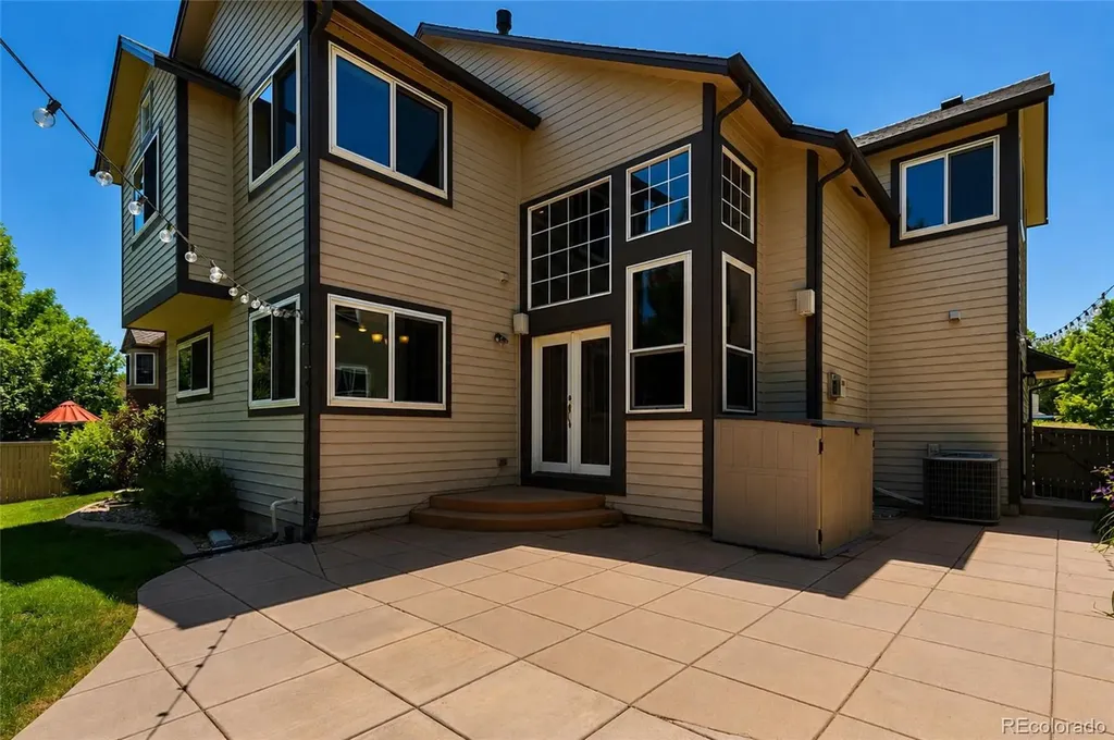 355 Peregrine Circle Broomfield CO 80020