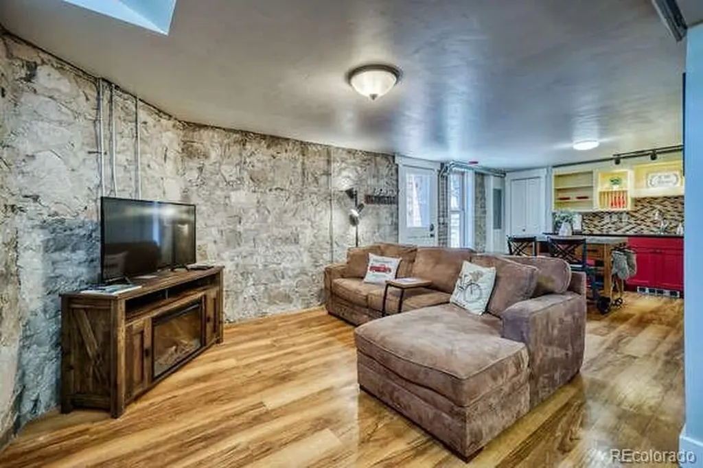202 N F Street Salida CO 81201