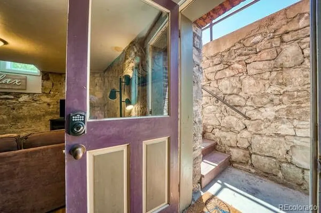202 N F Street Salida CO 81201