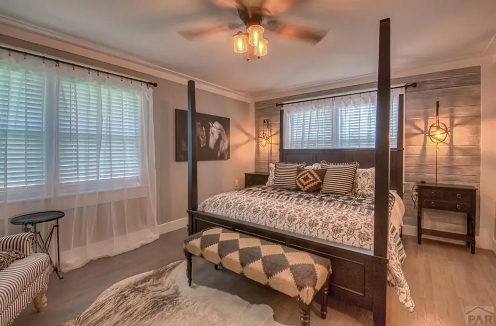 317 W Virginia Street La Veta CO 81055