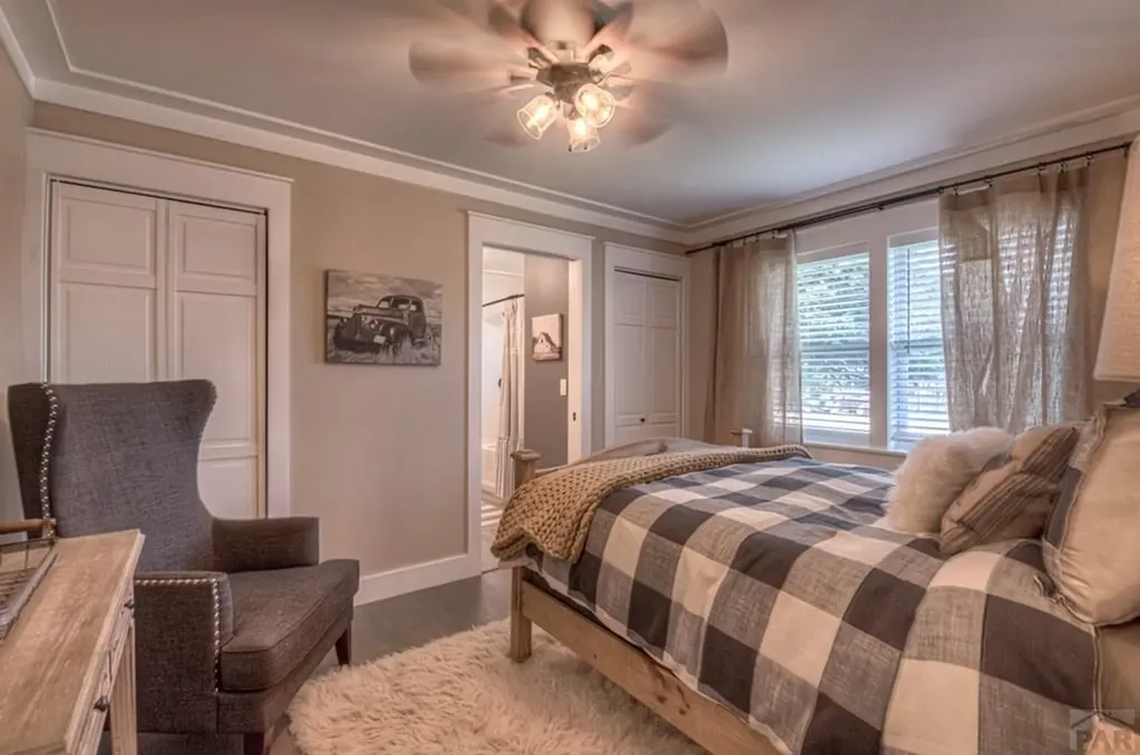 317 W Virginia Street La Veta CO 81055