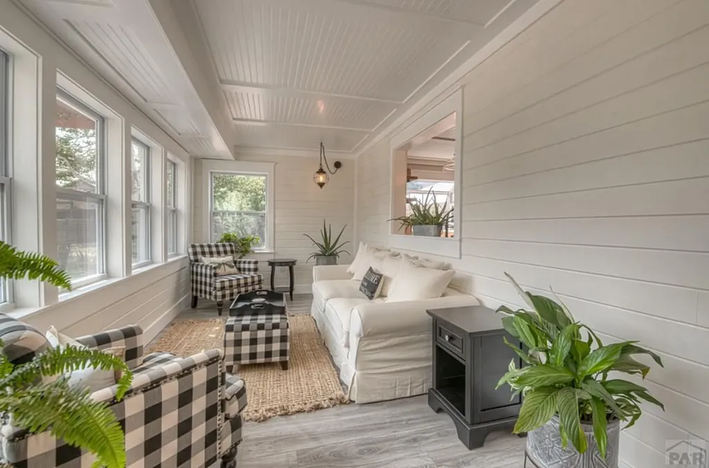 317 W Virginia Street La Veta CO 81055