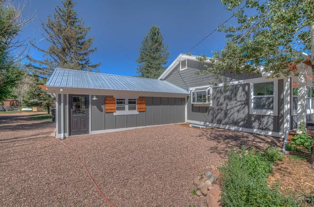 317 W Virginia Street La Veta CO 81055