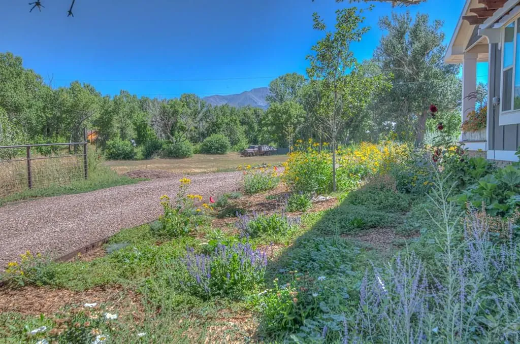 317 W Virginia Street La Veta CO 81055