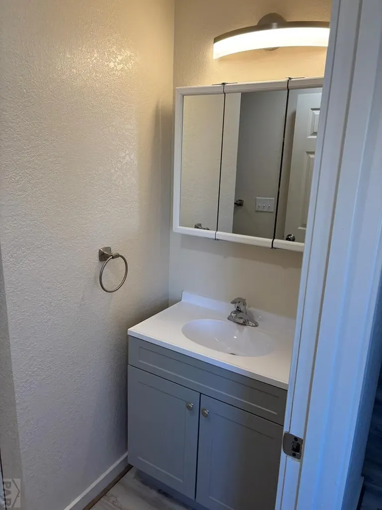 805 Raton Avenue La Junta CO 81050