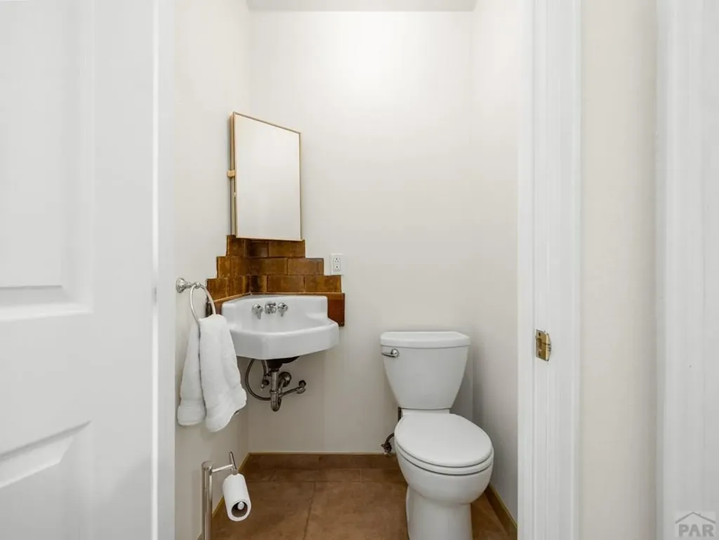 1040 28th Lane Pueblo CO 81006