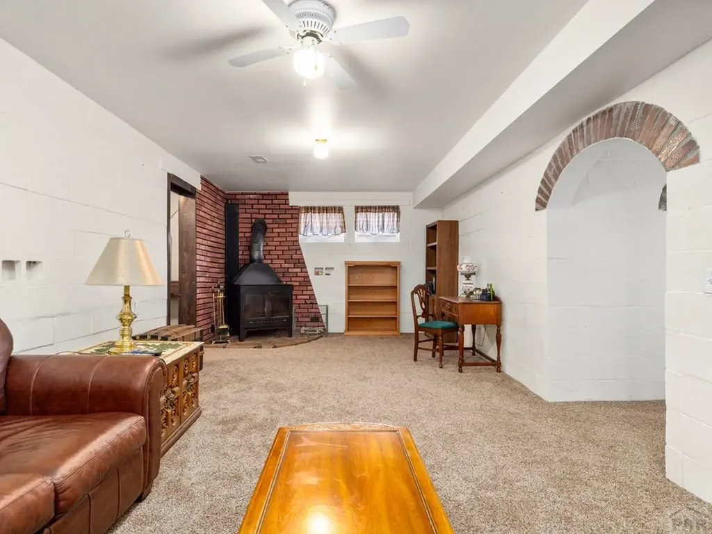 1040 28th Lane Pueblo CO 81006