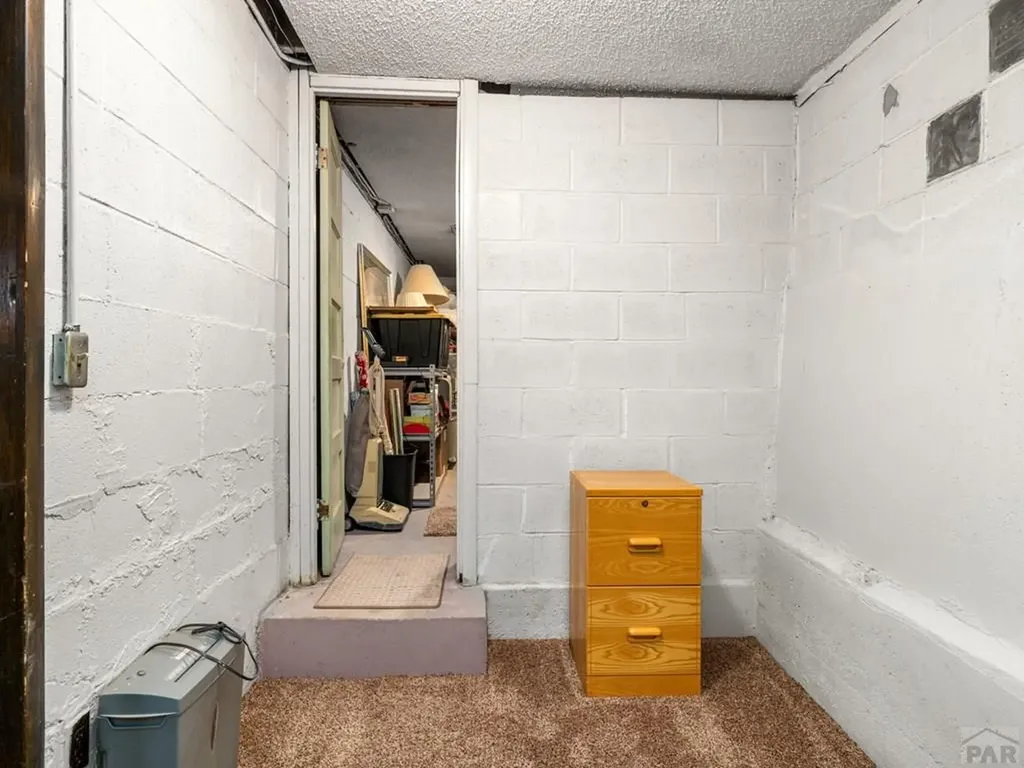 1040 28th Lane Pueblo CO 81006