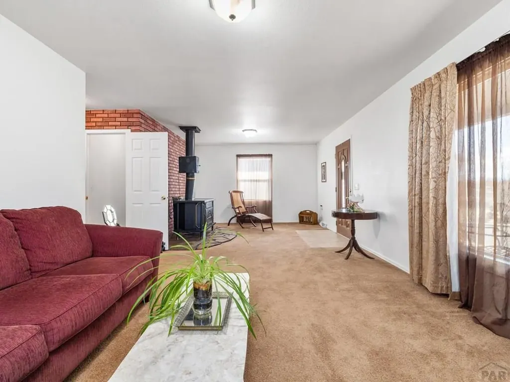 1040 28th Lane Pueblo CO 81006