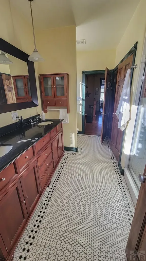 120 E Main Street Florence CO 81226