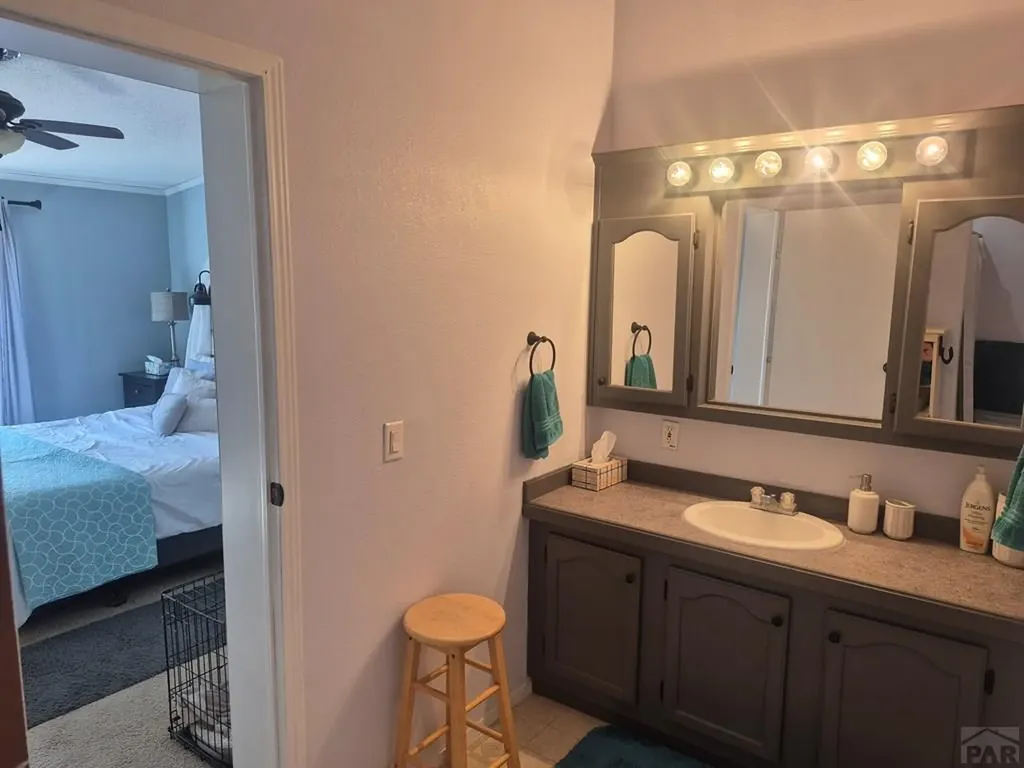 22223 Highway 109 Kim CO 81049