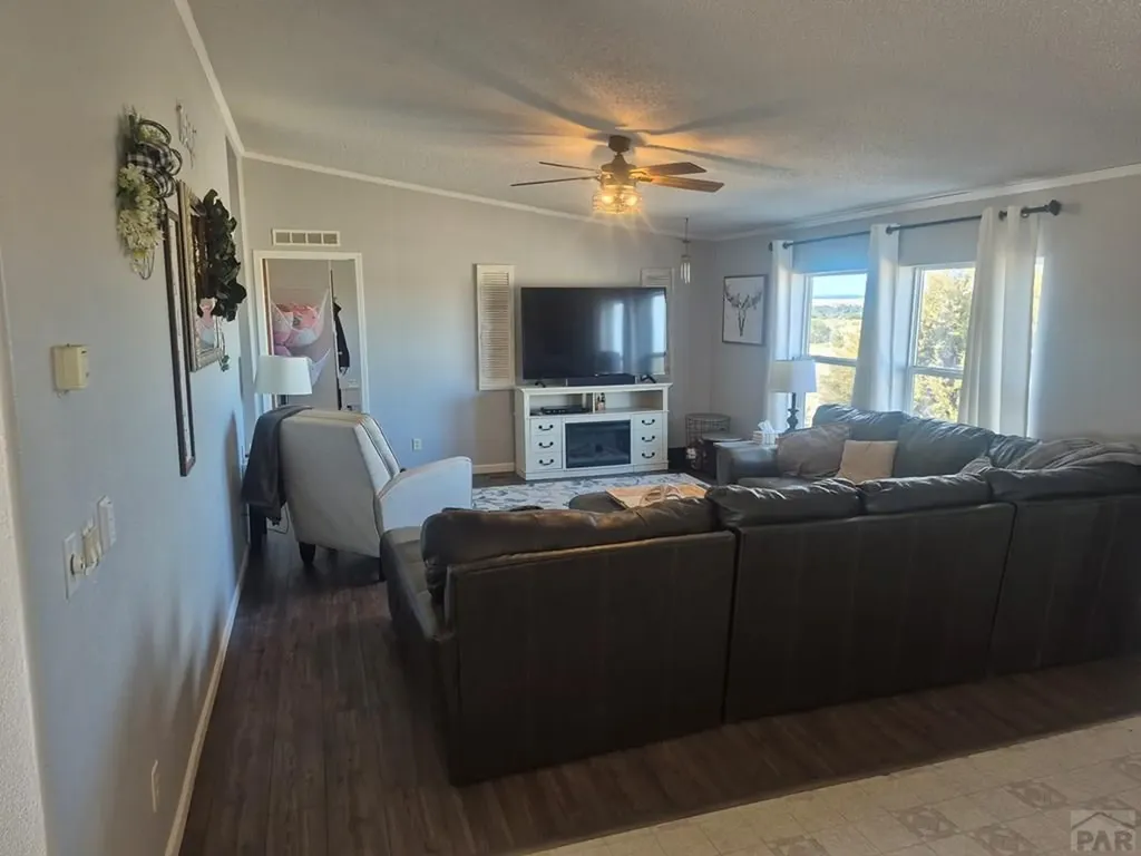 22223 Highway 109 Kim CO 81049