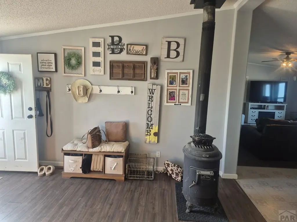 22223 Highway 109 Kim CO 81049